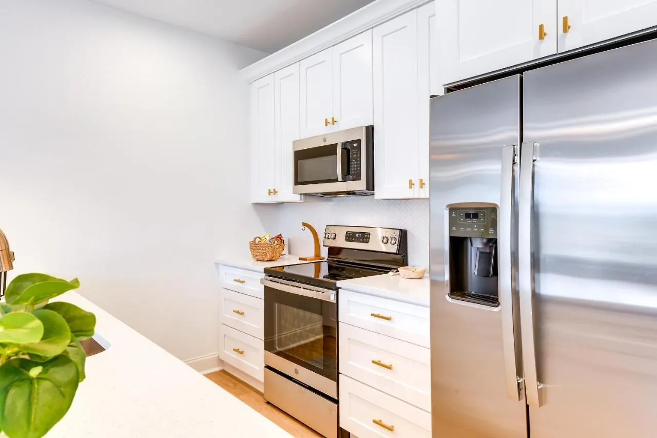 Charlotte Getaway With Yard - 3 Mi To Uptown! Villa Holiday home